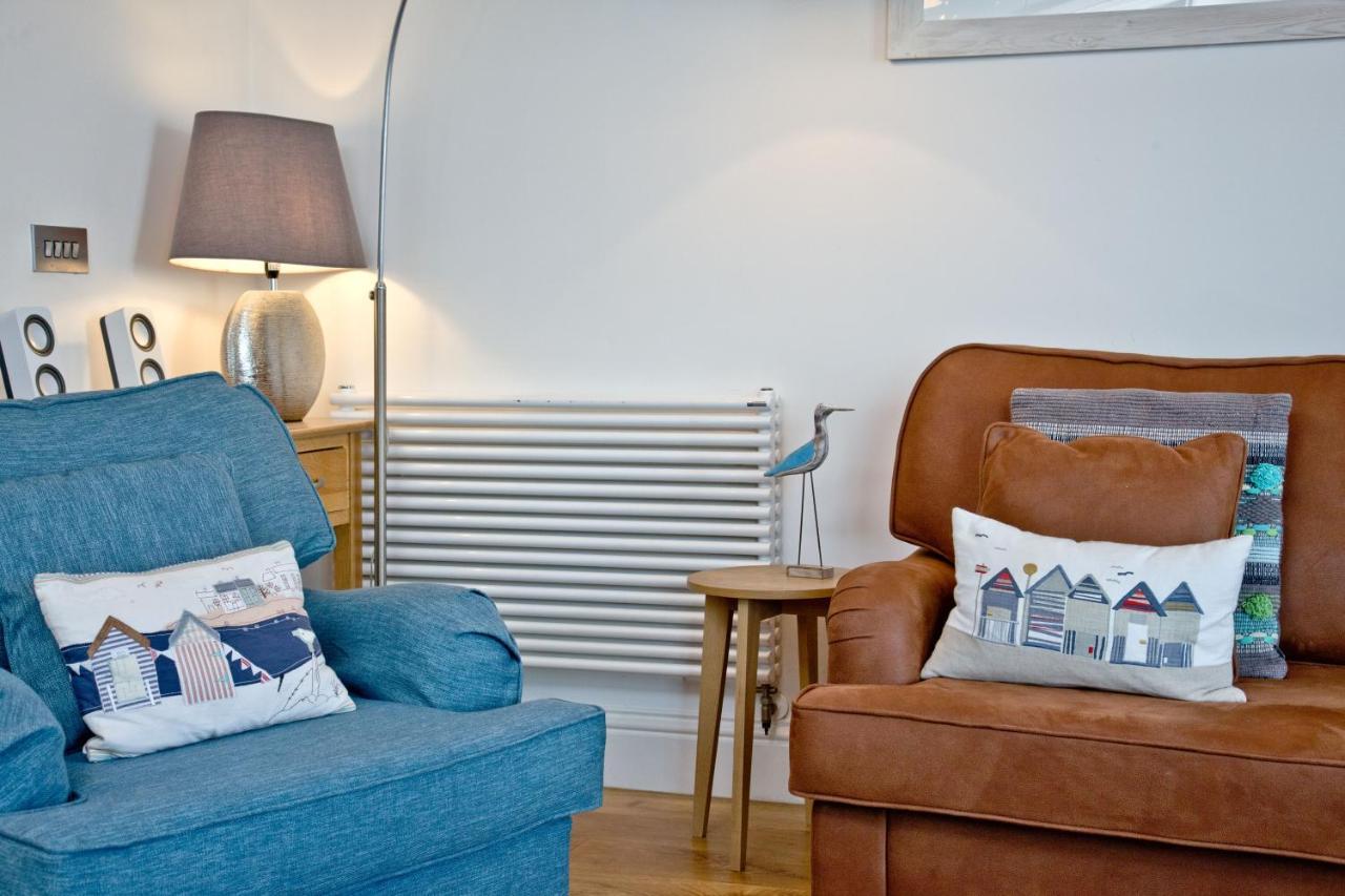 6 At The Beach, Torcross Beesands 外观 照片